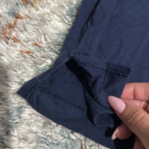 🎉 VS PINK TOP 🎉 - Picture 2 of 3